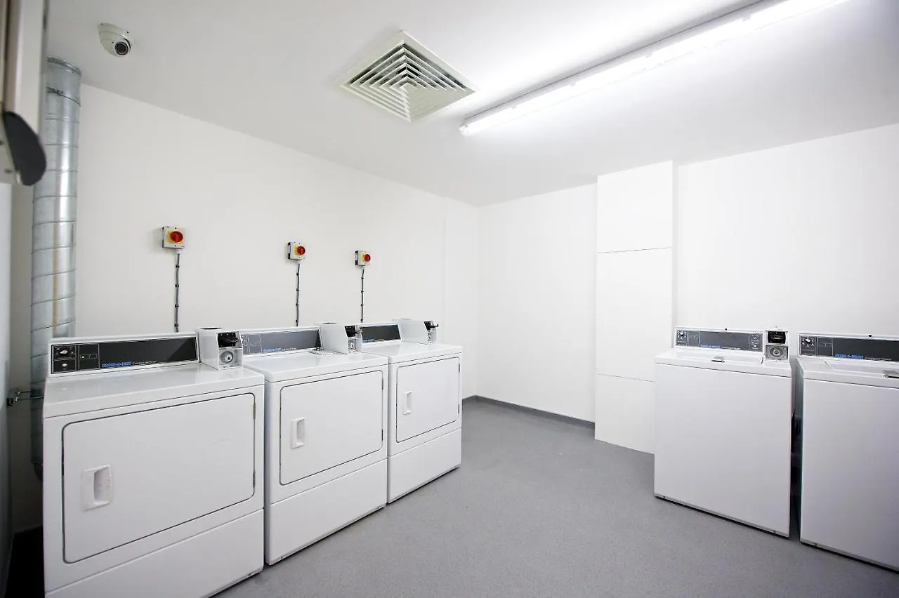 ***  Staycity Aparthotels London Greenwich High Road Reino Unido